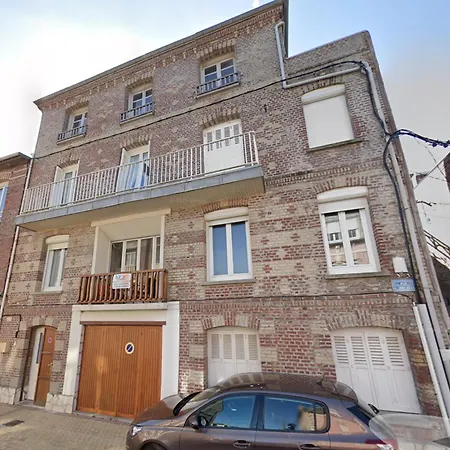 דירה Vue - 3eme Etage אולט